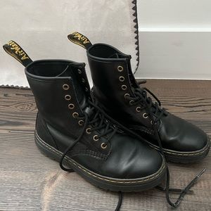 Women’s Doc martens US Size 7